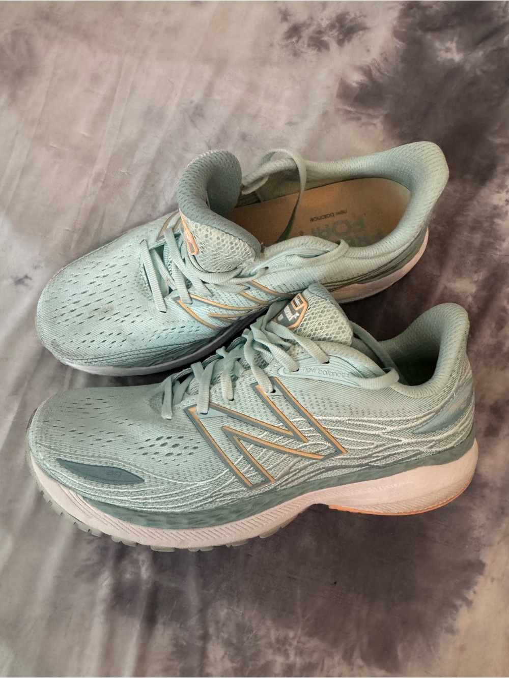 NEW BALANCE 860 V12 Womens Running Shoes Sneakers SZ 9 US NEW AUTHENTIC W860B12